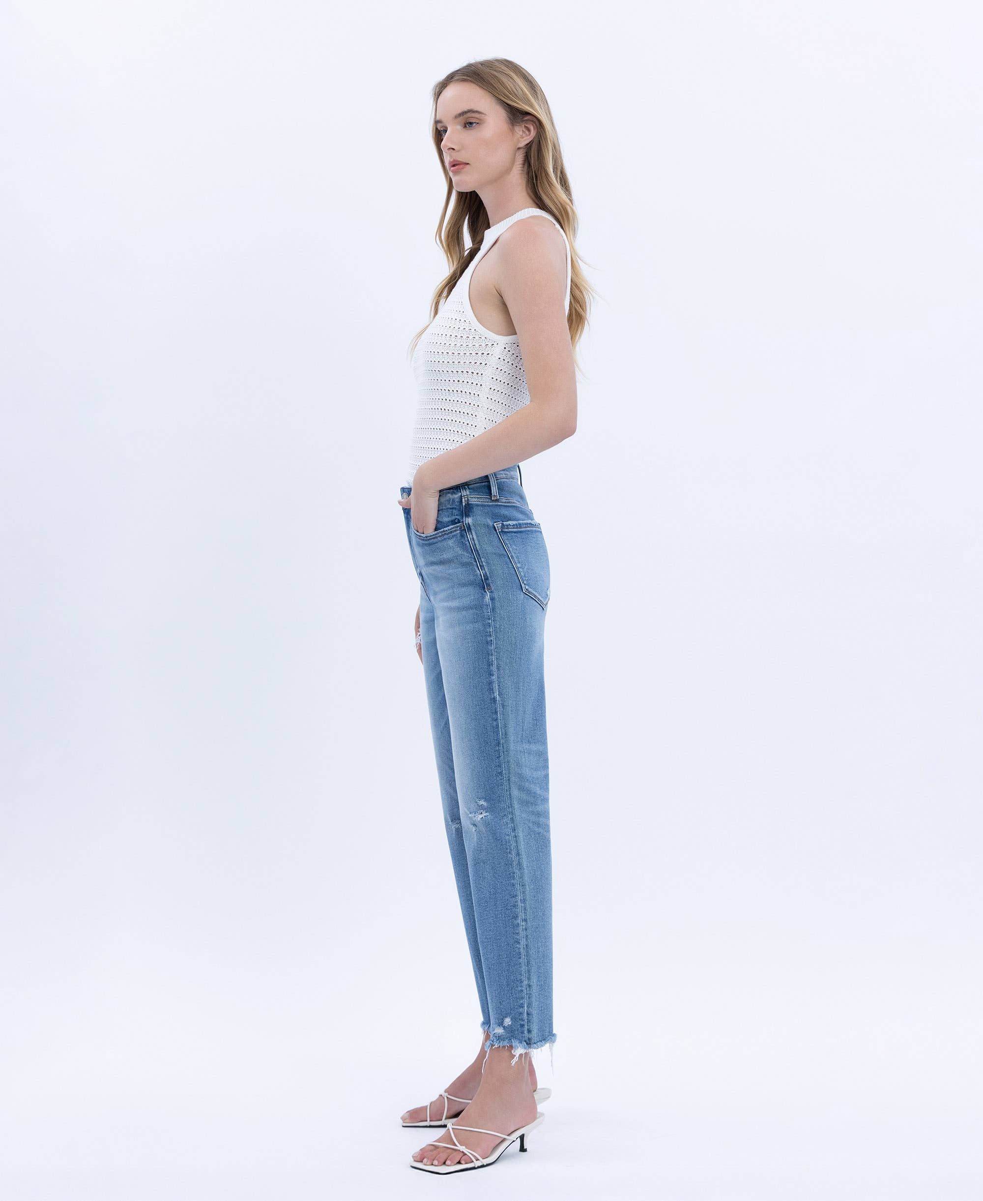 Vervet Frayed Hem Straight Crop