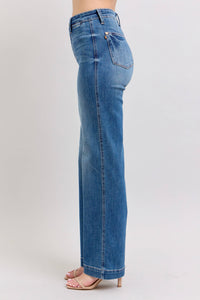 Judy Blue Contrast Straight Leg