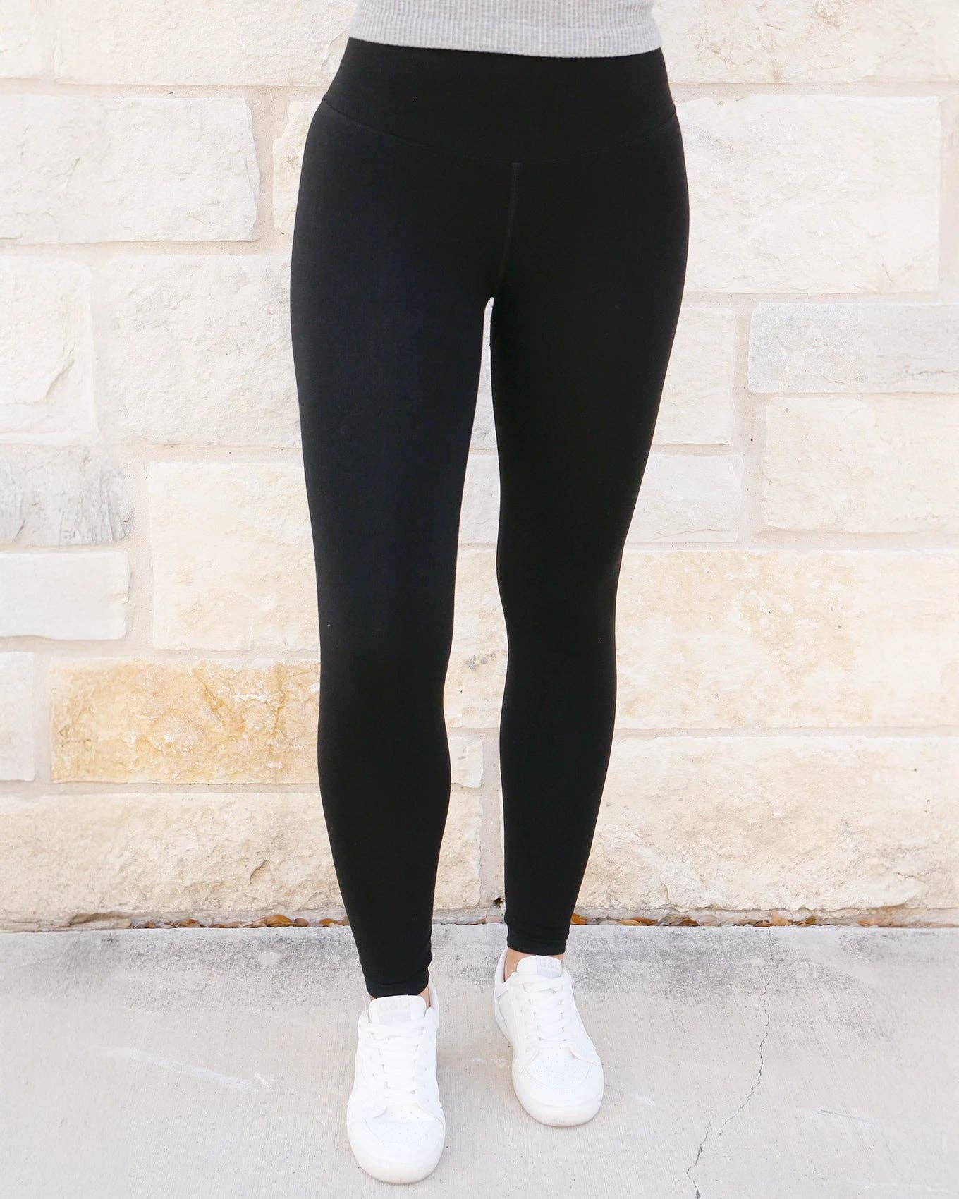 New Perfect Fit High-Rise Leggings in Black